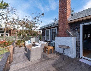 760 Surf Road - Photo Thumbnail 2