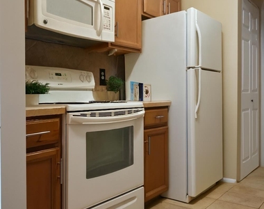 90 Almond Drive - Photo Thumbnail 19