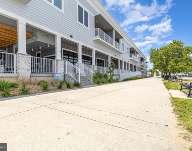 530 Monroe Bay Avenue - Photo Thumbnail 24