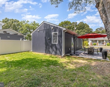 530 Monroe Bay Avenue - Photo Thumbnail 14