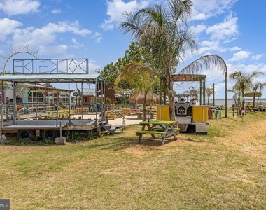 530 Monroe Bay Avenue - Photo Thumbnail 23