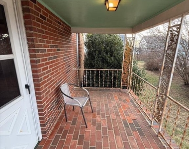 11 Strawberry Lane - Photo Thumbnail 14