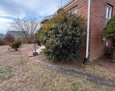 11 Strawberry Lane - Photo Thumbnail 18