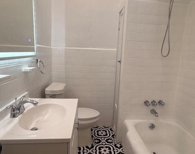 2148 S Lambert Street - Photo Thumbnail 9