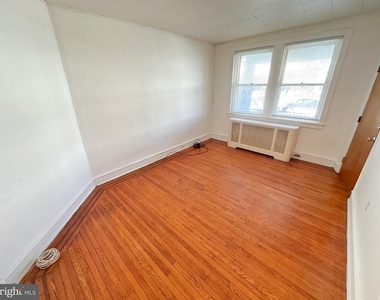 148 W Spencer Street - Photo Thumbnail 5