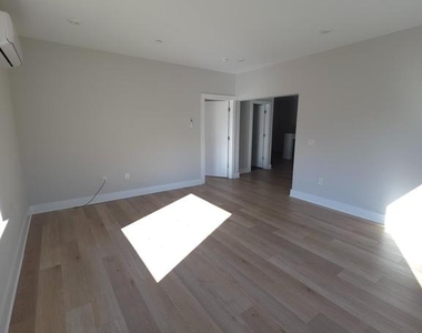 3503 Midvale Avenue - Photo Thumbnail 28