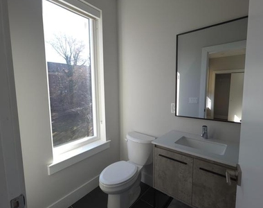 3503 Midvale Avenue - Photo Thumbnail 34