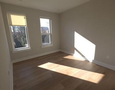3503 Midvale Avenue - Photo Thumbnail 30