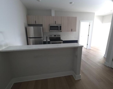 3503 Midvale Avenue - Photo Thumbnail 23