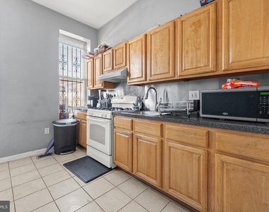 1319 N 19th Street - Photo Thumbnail 4