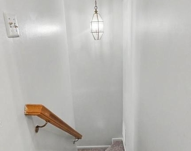 10225 Cove Ledge Court - Photo Thumbnail 22