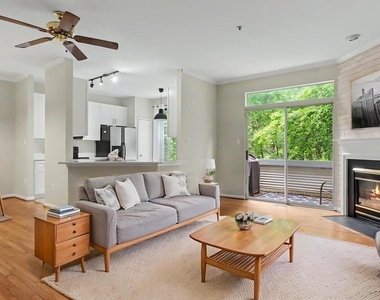 10225 Cove Ledge Court - Photo Thumbnail 6
