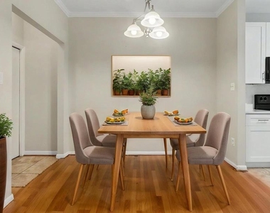10225 Cove Ledge Court - Photo Thumbnail 16