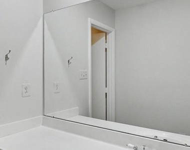 10225 Cove Ledge Court - Photo Thumbnail 29