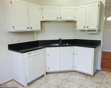 10225 Cove Ledge Court - Photo Thumbnail 8