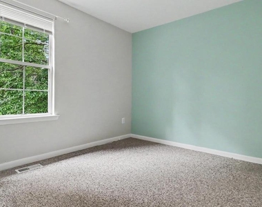10225 Cove Ledge Court - Photo Thumbnail 33