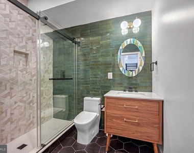 3304 Georgia Avenue Nw - Photo Thumbnail 6