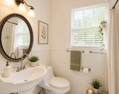 407 W 35th St - Photo Thumbnail 13