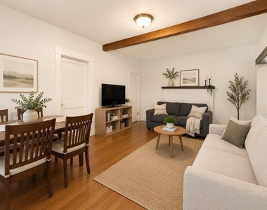 407 W 35th St - Photo Thumbnail 12