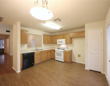 3933 Upper Passage Ln - Photo Thumbnail 3