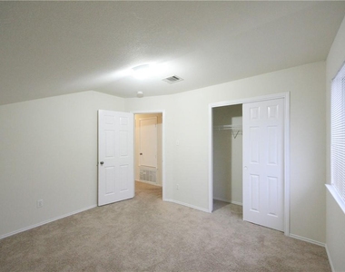 3933 Upper Passage Ln - Photo Thumbnail 18