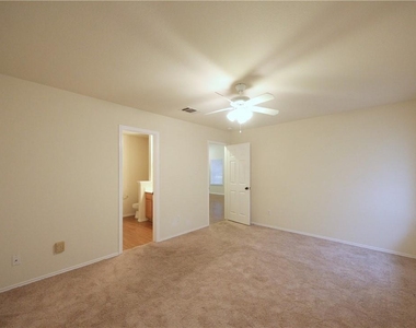 3933 Upper Passage Ln - Photo Thumbnail 7