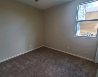 435 Mcgarity St - Photo Thumbnail 8