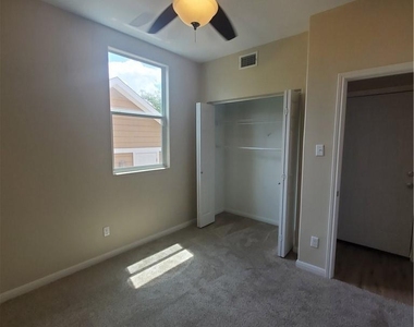 435 Mcgarity St - Photo Thumbnail 10