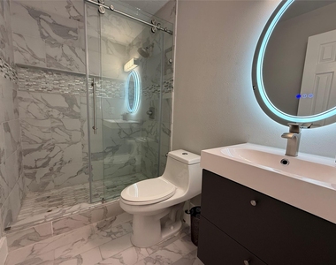 15504 Enid Dr - Photo Thumbnail 8