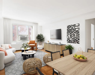 East 14th Street, New York, NY 10009 - Photo Thumbnail 3