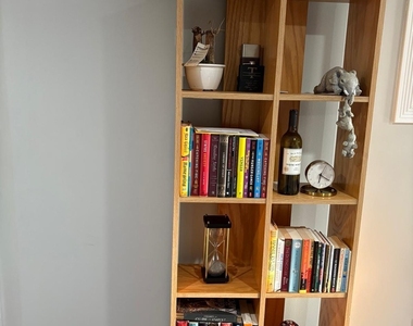 6541 S Ingleside Avenue - Photo Thumbnail 6