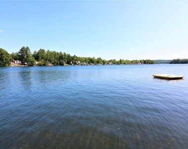 1011 Laconia - Photo Thumbnail 22