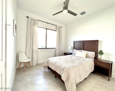 5077 Gambero Way - Photo Thumbnail 24