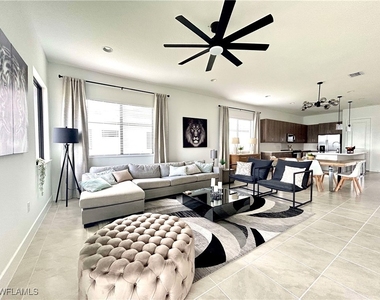 5077 Gambero Way - Photo Thumbnail 2