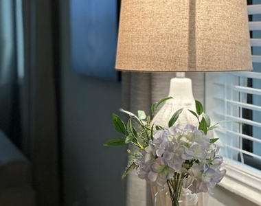 5077 Gambero Way - Photo Thumbnail 9