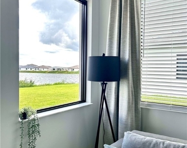 5077 Gambero Way - Photo Thumbnail 10