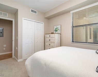 17921 Bonita National Boulevard - Photo Thumbnail 15