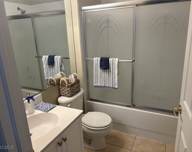 9639 Hemingway Lane - Photo Thumbnail 19