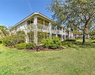 9639 Hemingway Lane - Photo Thumbnail 2