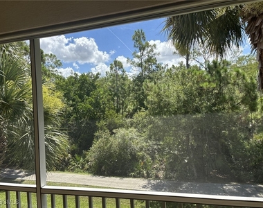 9639 Hemingway Lane - Photo Thumbnail 4