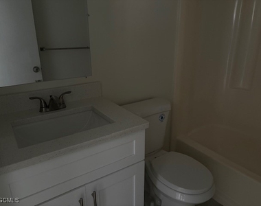 2700 Park Windsor Drive - Photo Thumbnail 14