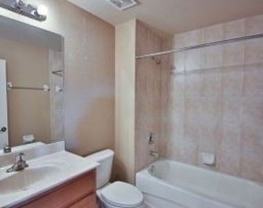 3910 Santa Barbara Boulevard - Photo Thumbnail 6
