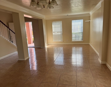 9347 Eaglewood Spring Drive - Photo Thumbnail 16