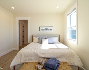4879 Esplanade Street - Photo Thumbnail 32