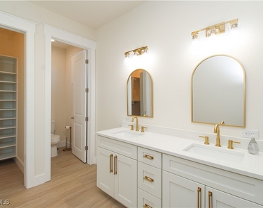 4879 Esplanade Street - Photo Thumbnail 35