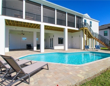 4879 Esplanade Street - Photo Thumbnail 7