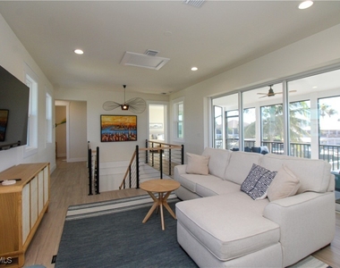 4879 Esplanade Street - Photo Thumbnail 17