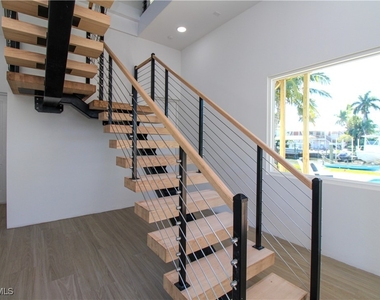 4879 Esplanade Street - Photo Thumbnail 11