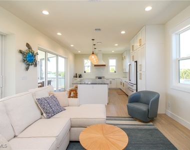 4879 Esplanade Street - Photo Thumbnail 18