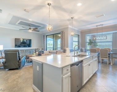 9578 Trevi Court - Photo Thumbnail 5